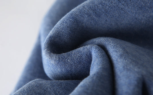 Calça Acolchoada com Forro de Veludo de Cordeiro – Conforto e Estilo em Dias Frios